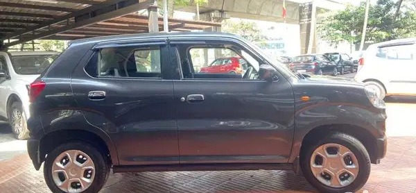 Maruti Suzuki S-presso Vxi Plus